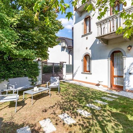 Pet-Friendly & Modern Apt With Garden Віченца Екстер'єр фото